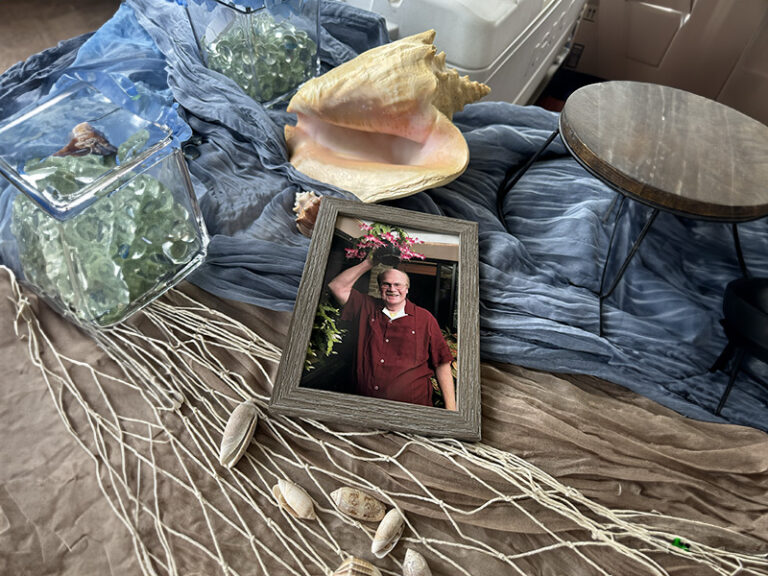 2 Dad with Shell 800x600h 768x576