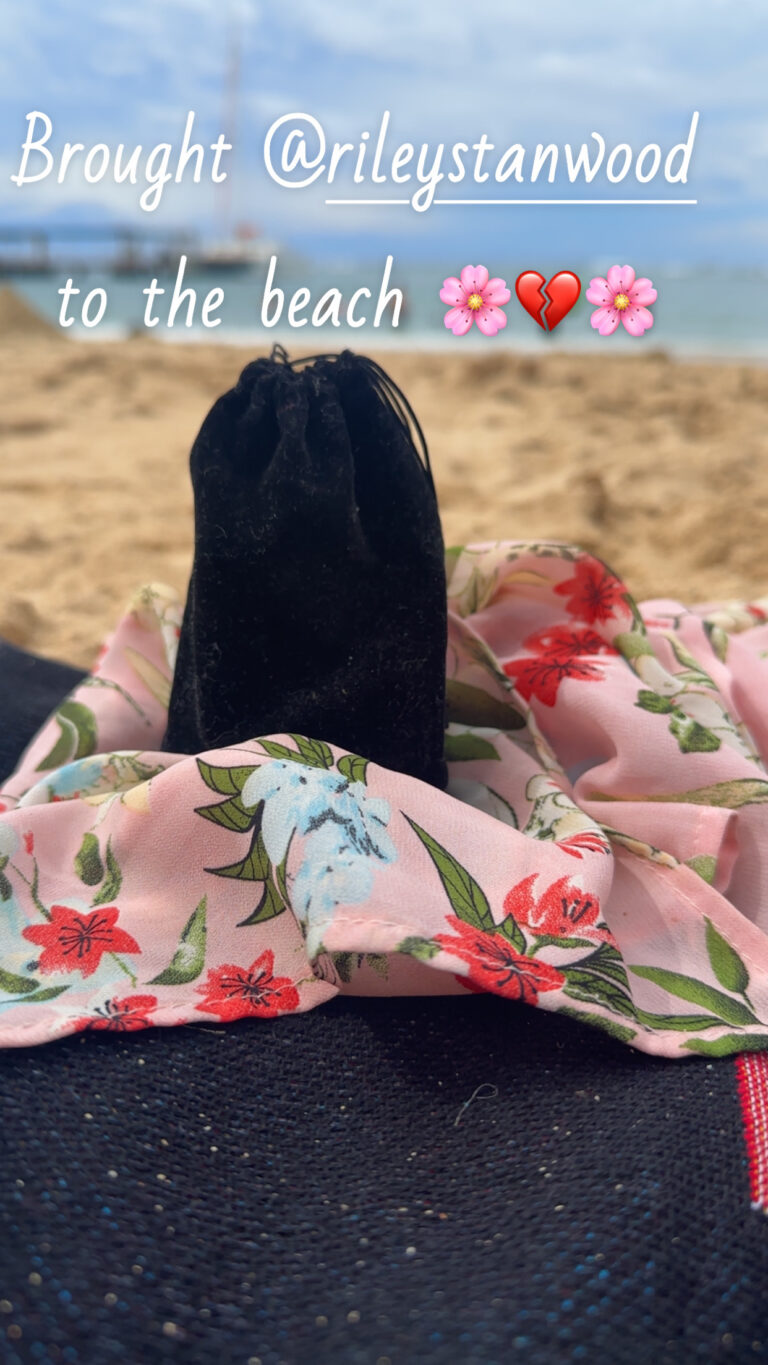 to the beach 768x1365