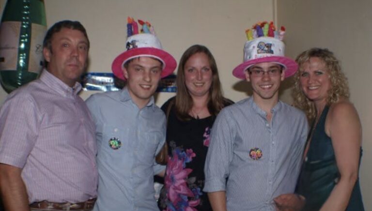 siblings 768x436